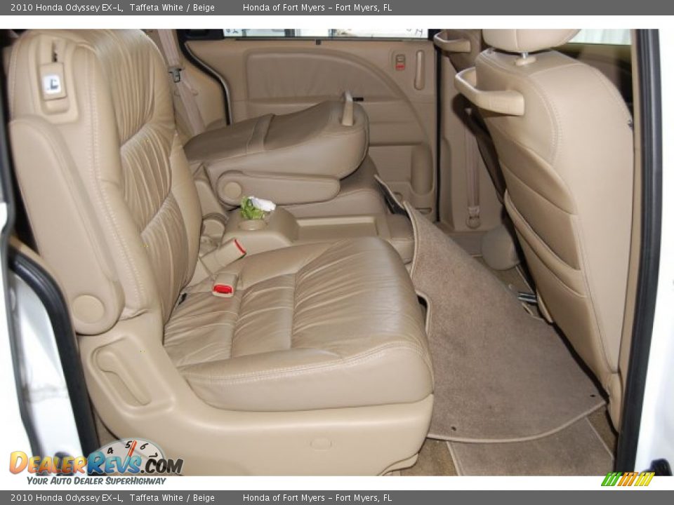 2010 Honda Odyssey EX-L Taffeta White / Beige Photo #28