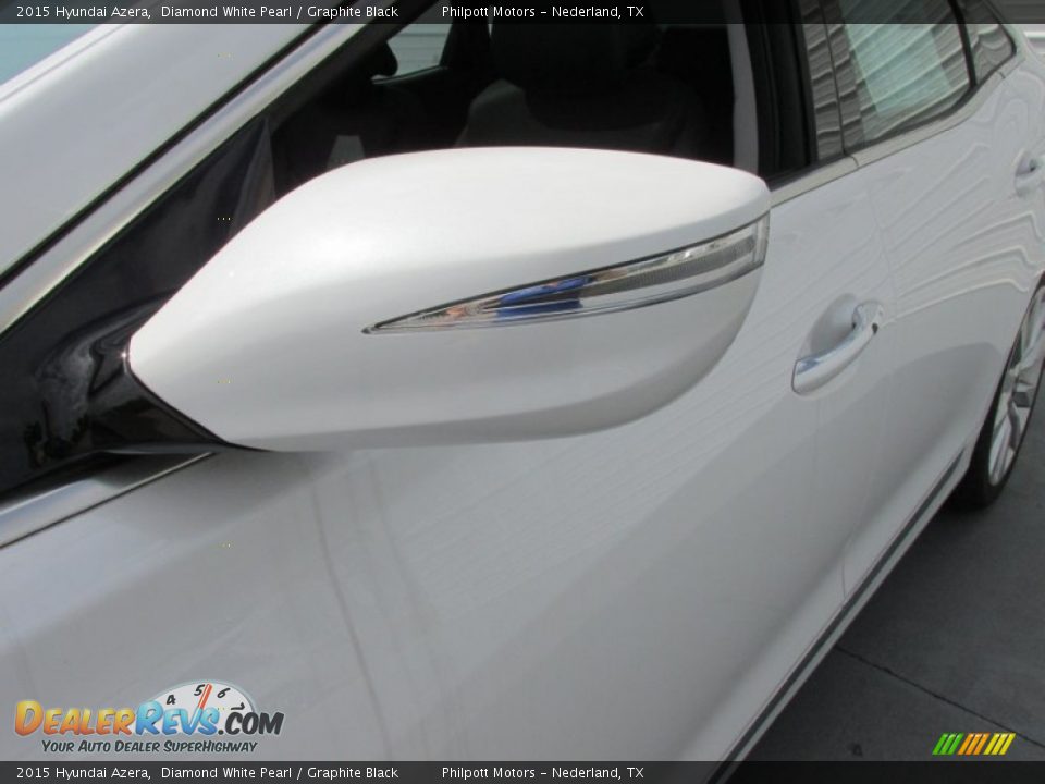 2015 Hyundai Azera Diamond White Pearl / Graphite Black Photo #12