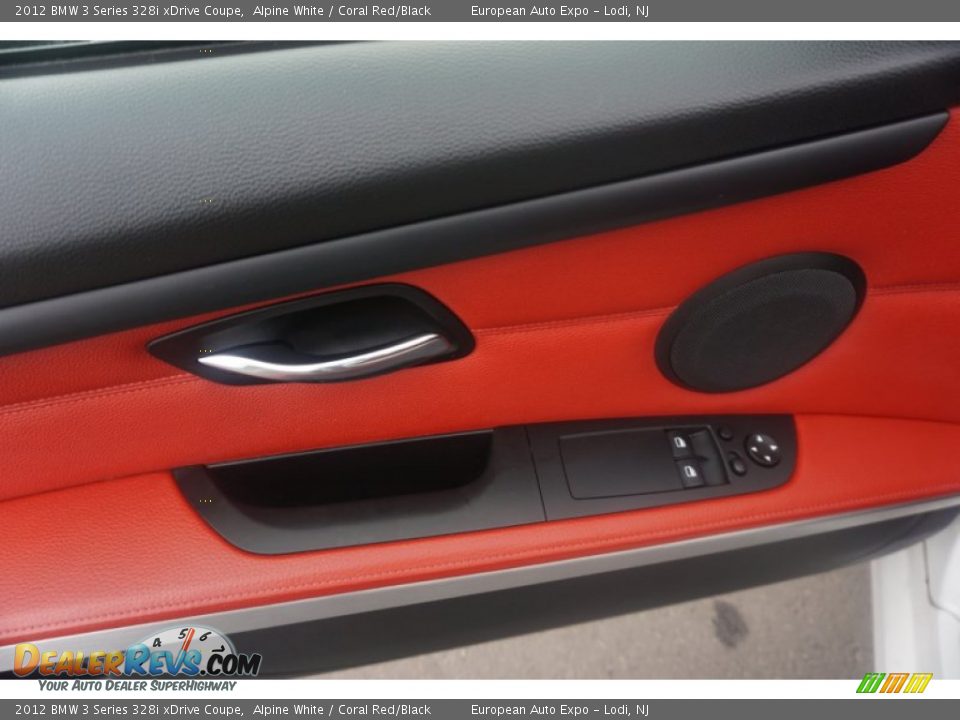 Door Panel of 2012 BMW 3 Series 328i xDrive Coupe Photo #23