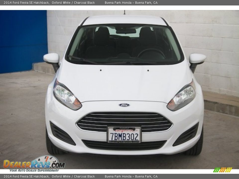 2014 Ford Fiesta SE Hatchback Oxford White / Charcoal Black Photo #7