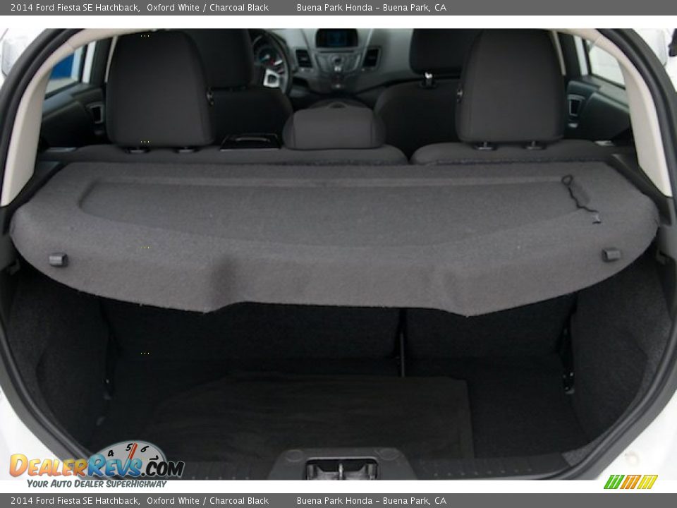 2014 Ford Fiesta SE Hatchback Oxford White / Charcoal Black Photo #14