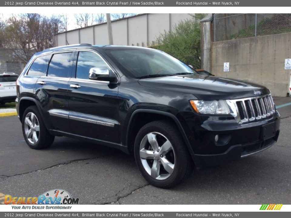 Front 3/4 View of 2012 Jeep Grand Cherokee Overland 4x4 Photo #3