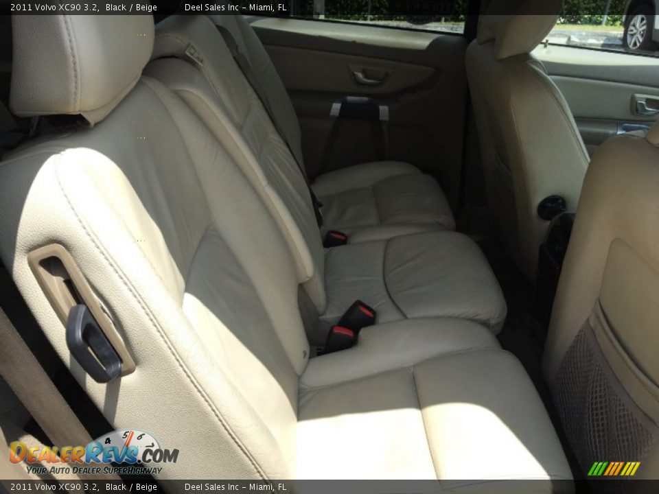 2011 Volvo XC90 3.2 Black / Beige Photo #11