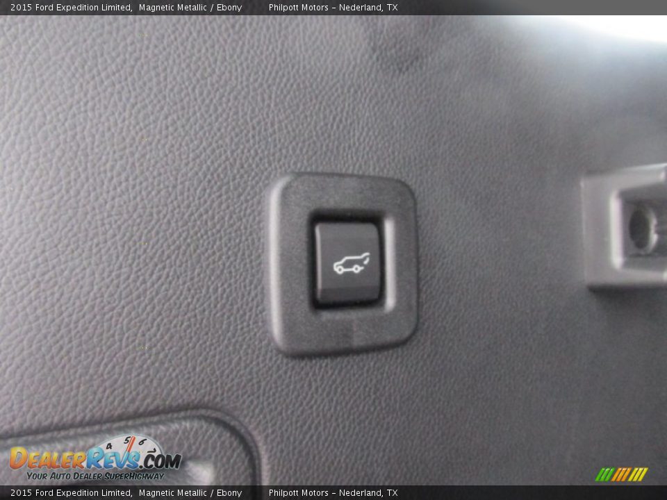 2015 Ford Expedition Limited Magnetic Metallic / Ebony Photo #22
