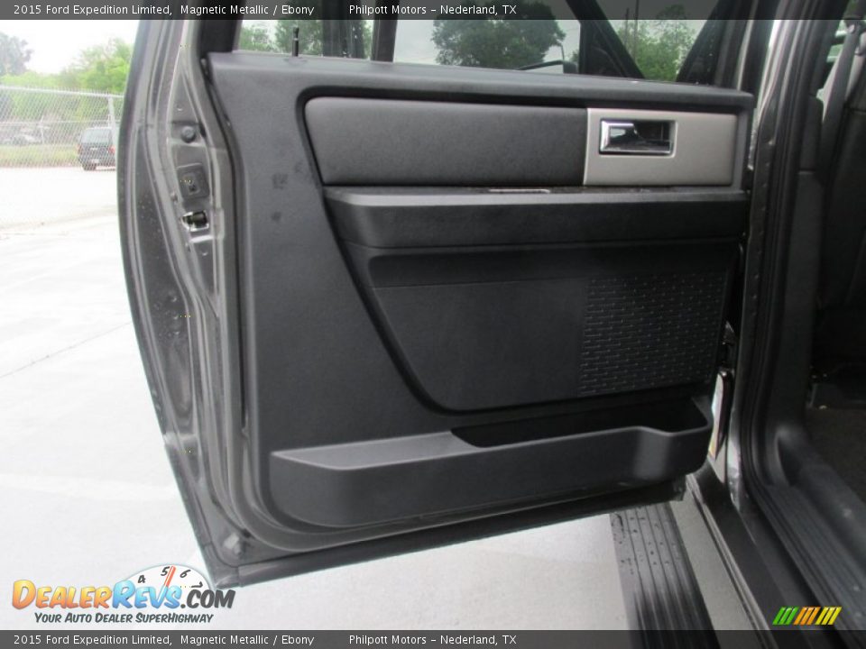 2015 Ford Expedition Limited Magnetic Metallic / Ebony Photo #23