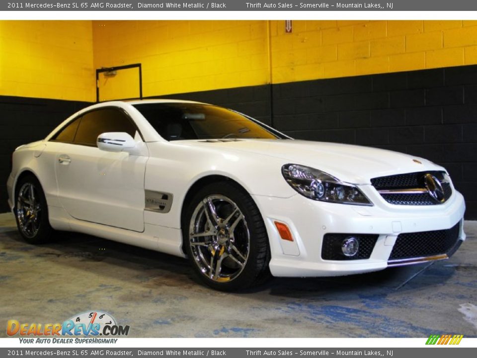 Front 3/4 View of 2011 Mercedes-Benz SL 65 AMG Roadster Photo #7