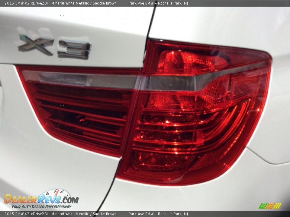2015 BMW X3 xDrive28i Mineral White Metallic / Saddle Brown Photo #23