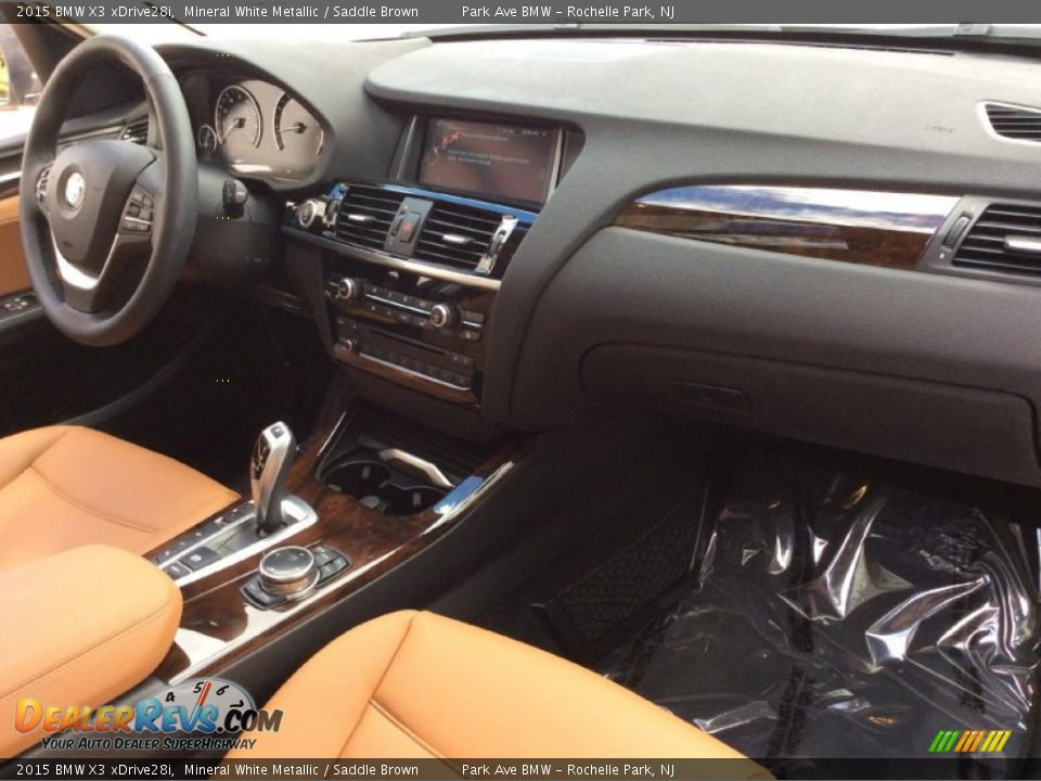 2015 BMW X3 xDrive28i Mineral White Metallic / Saddle Brown Photo #27