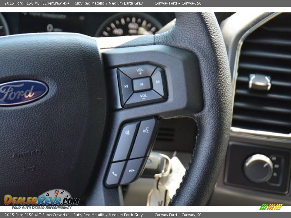 2015 Ford F150 XLT SuperCrew 4x4 Ruby Red Metallic / Medium Earth Gray Photo #23