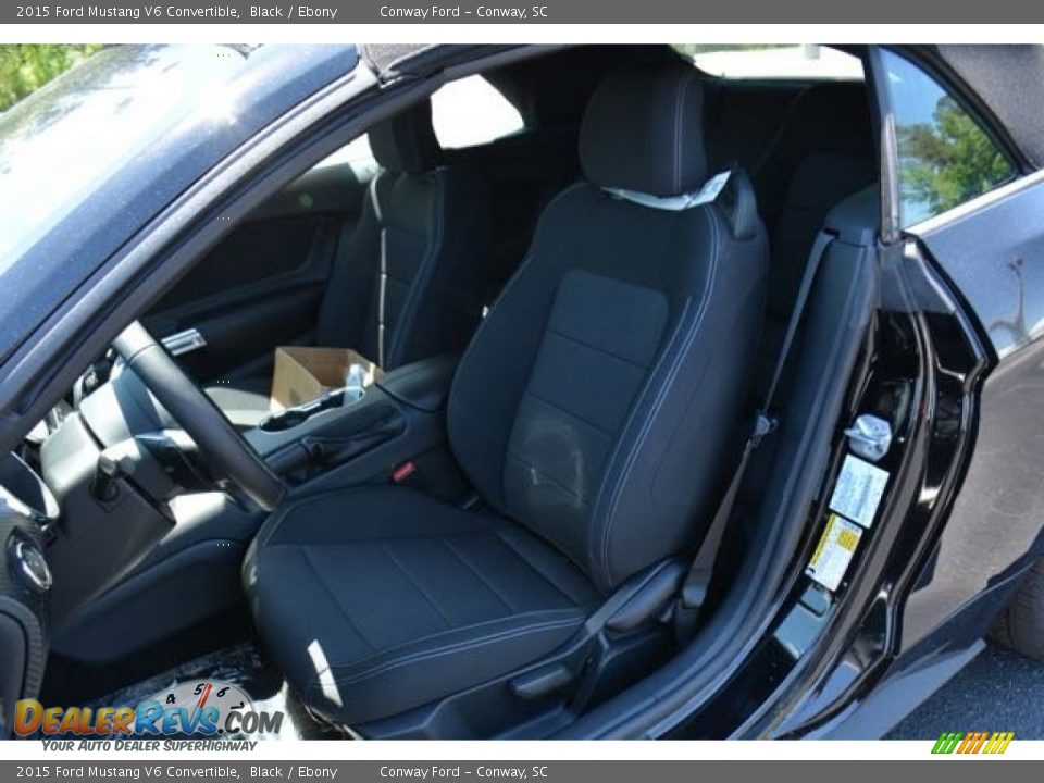 2015 Ford Mustang V6 Convertible Black / Ebony Photo #10