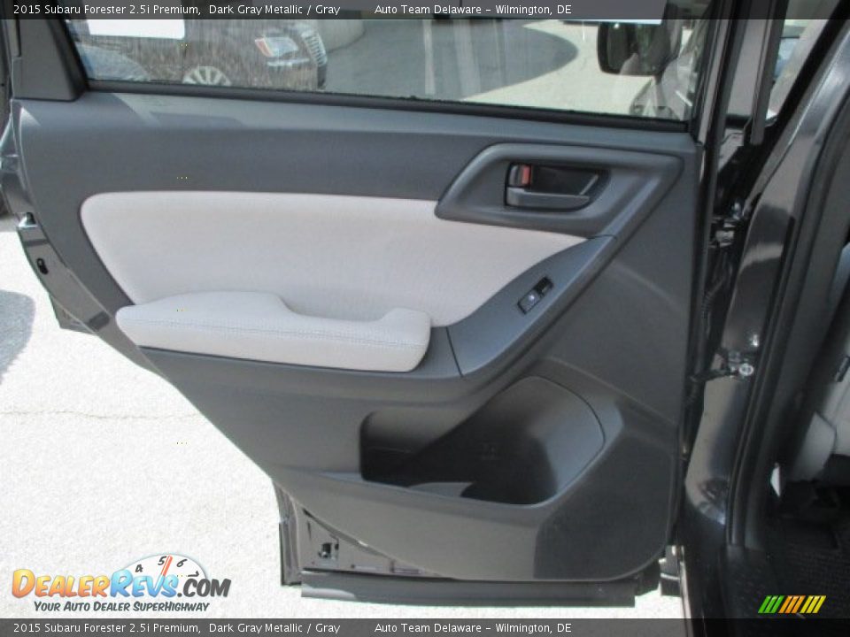 2015 Subaru Forester 2.5i Premium Dark Gray Metallic / Gray Photo #35