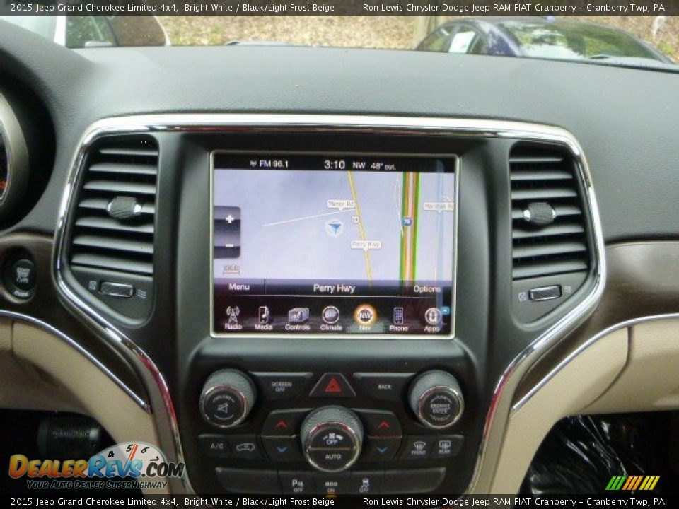 2015 Jeep Grand Cherokee Limited 4x4 Bright White / Black/Light Frost Beige Photo #17