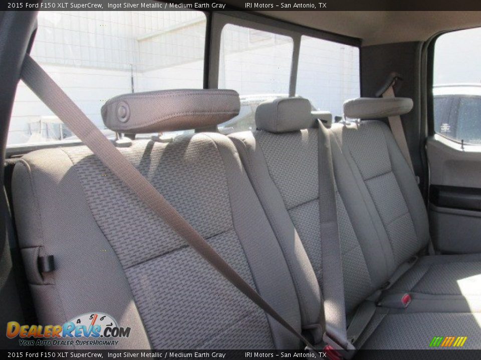 2015 Ford F150 XLT SuperCrew Ingot Silver Metallic / Medium Earth Gray Photo #27