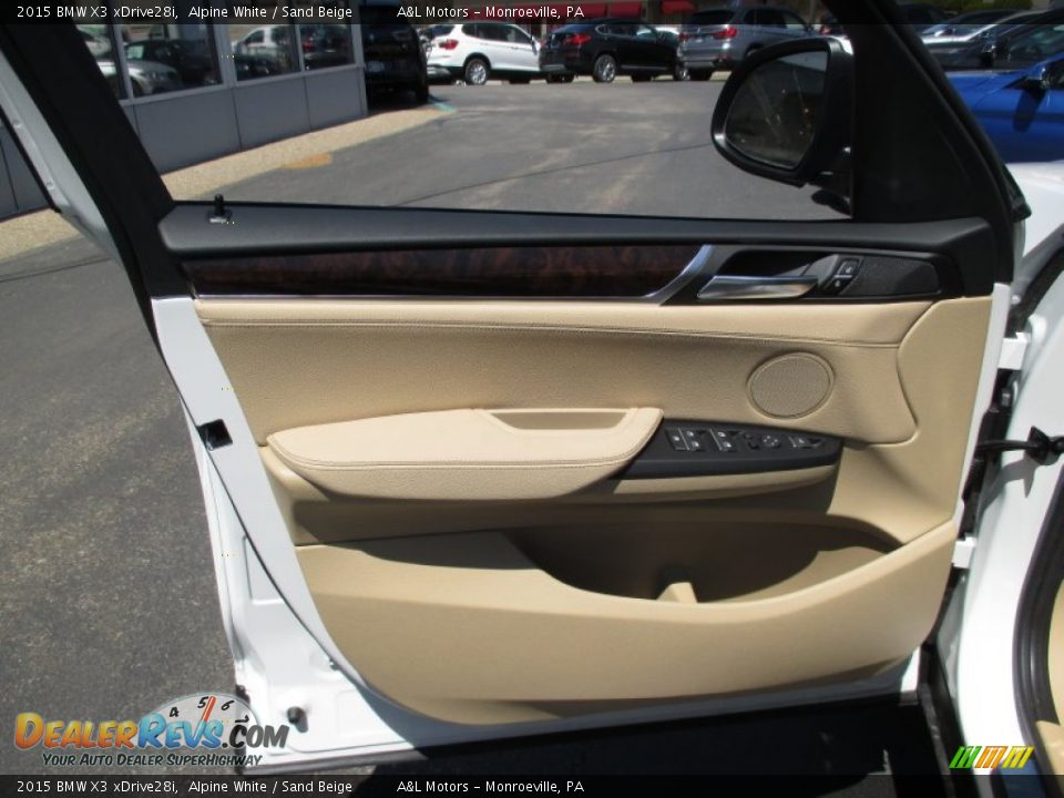 2015 BMW X3 xDrive28i Alpine White / Sand Beige Photo #11
