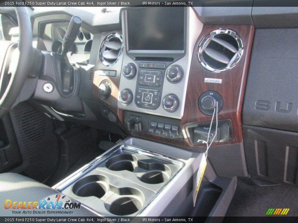 2015 Ford F250 Super Duty Lariat Crew Cab 4x4 Ingot Silver / Black Photo #35