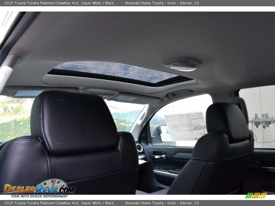 2015 Toyota Tundra Platinum CrewMax 4x4 Super White / Black Photo #11