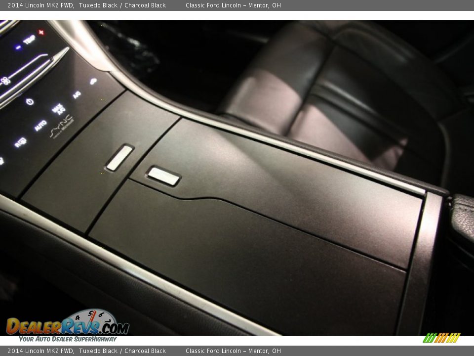 2014 Lincoln MKZ FWD Tuxedo Black / Charcoal Black Photo #12