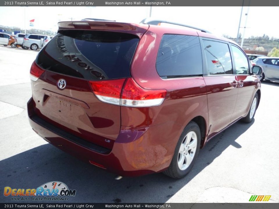 2013 Toyota Sienna LE Salsa Red Pearl / Light Gray Photo #7