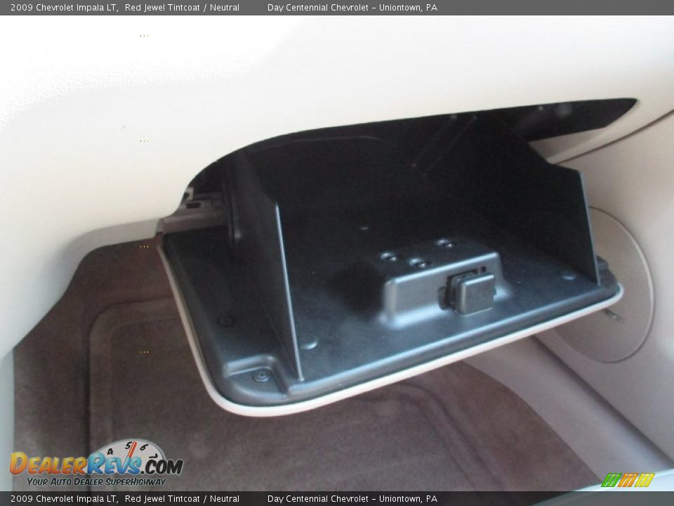 2009 Chevrolet Impala LT Red Jewel Tintcoat / Neutral Photo #30
