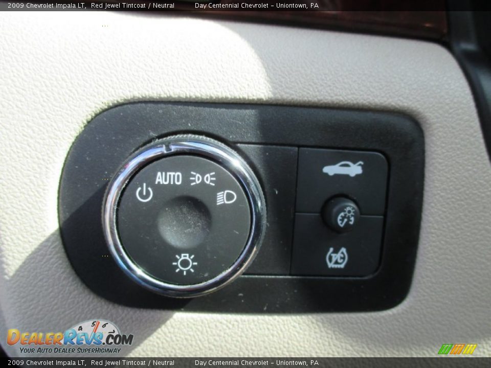 2009 Chevrolet Impala LT Red Jewel Tintcoat / Neutral Photo #33