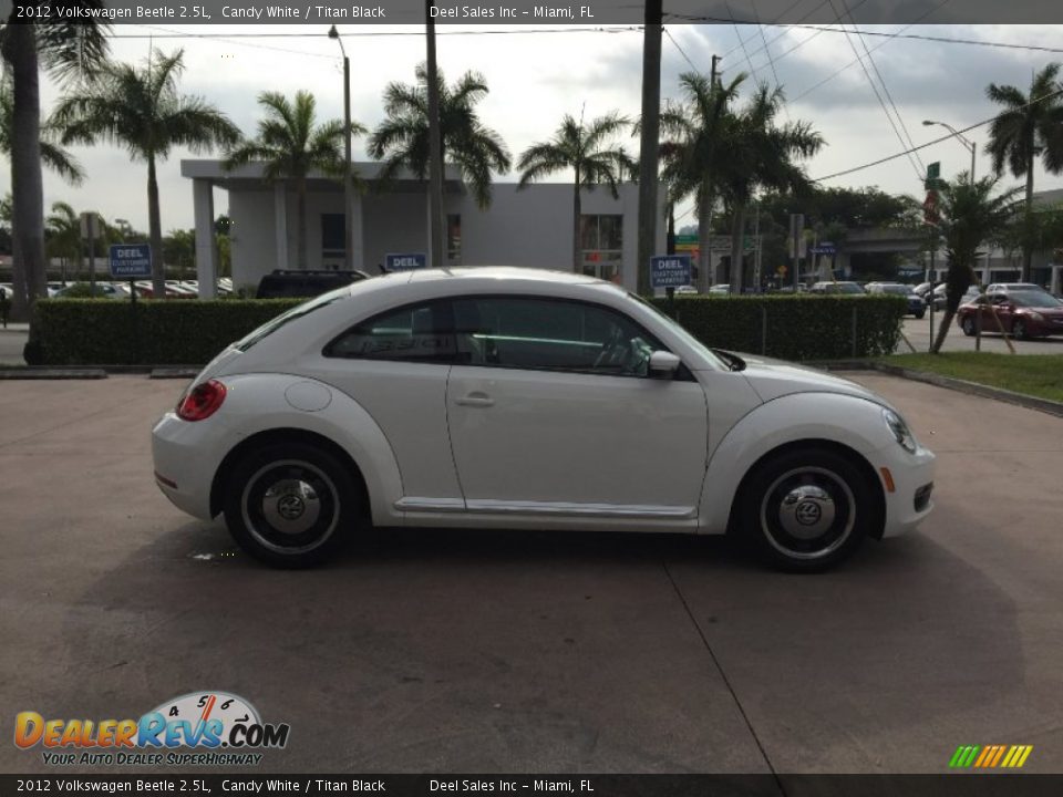 2012 Volkswagen Beetle 2.5L Candy White / Titan Black Photo #6