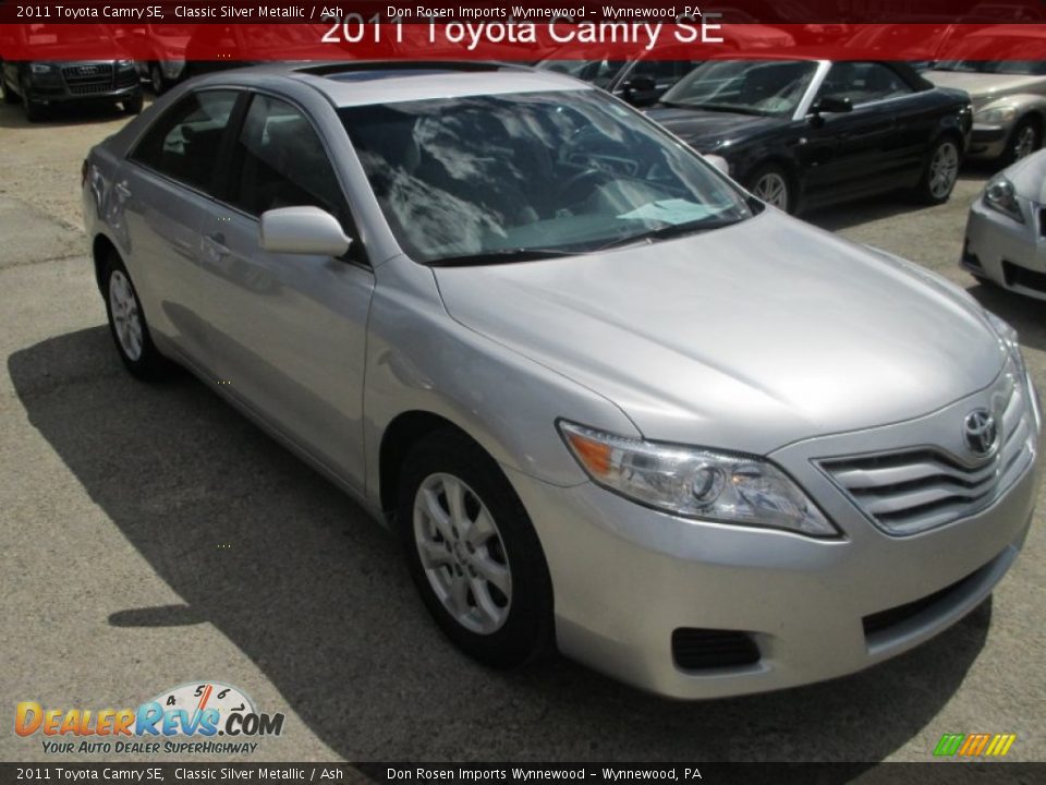 2011 Toyota Camry SE Classic Silver Metallic / Ash Photo #1