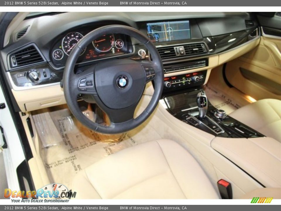 2012 BMW 5 Series 528i Sedan Alpine White / Veneto Beige Photo #9