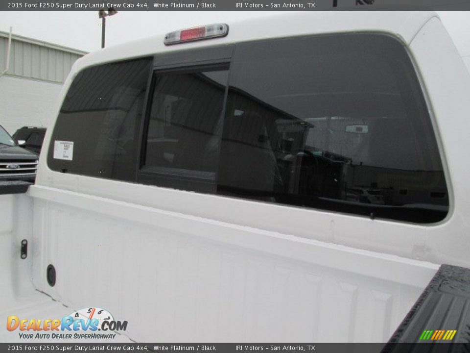 2015 Ford F250 Super Duty Lariat Crew Cab 4x4 White Platinum / Black Photo #12