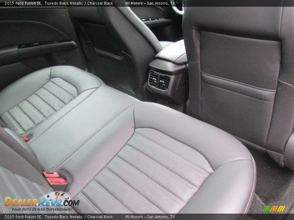 2015 Ford Fusion SE Tuxedo Black Metallic / Charcoal Black Photo #6