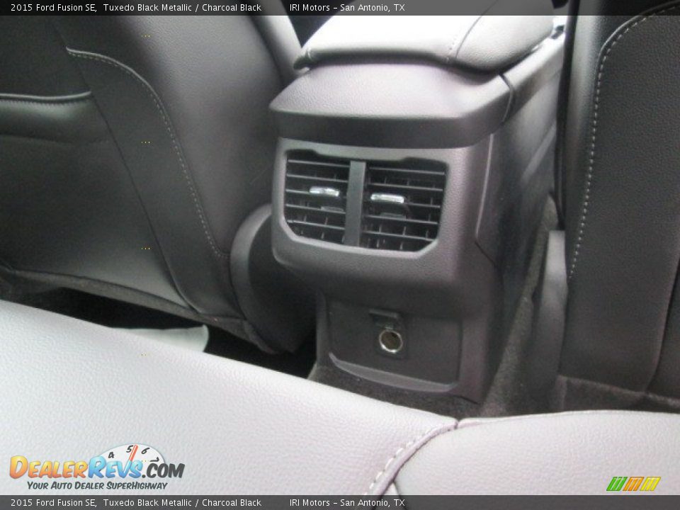2015 Ford Fusion SE Tuxedo Black Metallic / Charcoal Black Photo #7