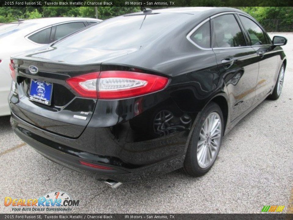 2015 Ford Fusion SE Tuxedo Black Metallic / Charcoal Black Photo #16