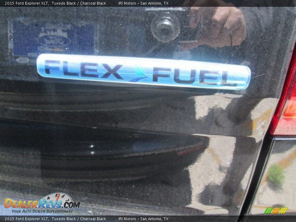 2015 Ford Explorer XLT Tuxedo Black / Charcoal Black Photo #5