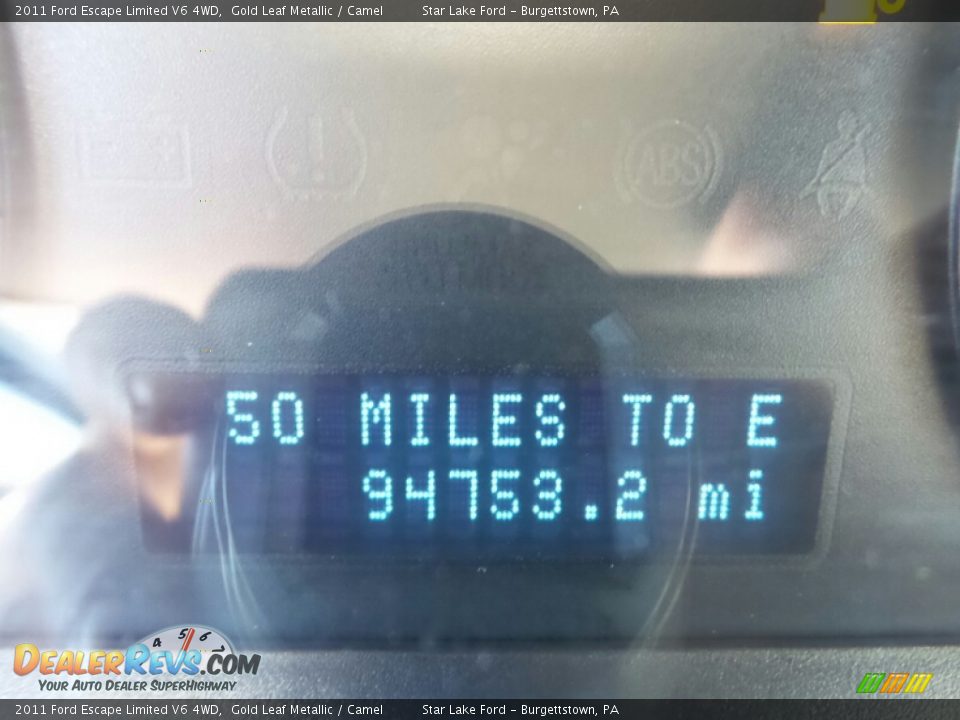 2011 Ford Escape Limited V6 4WD Gold Leaf Metallic / Camel Photo #20