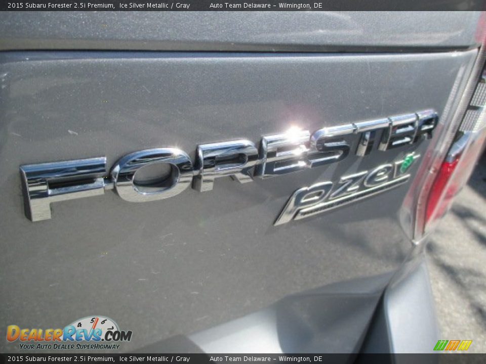 2015 Subaru Forester 2.5i Premium Ice Silver Metallic / Gray Photo #26