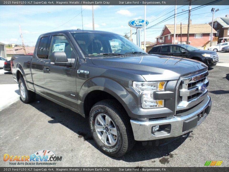 Front 3/4 View of 2015 Ford F150 XLT SuperCab 4x4 Photo #9