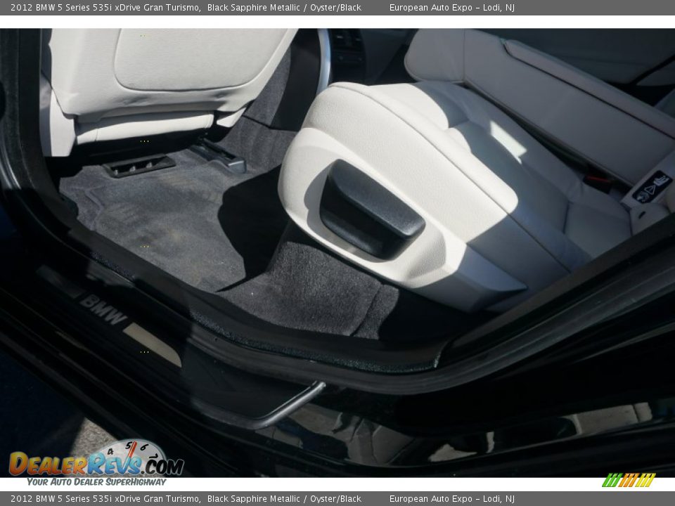 2012 BMW 5 Series 535i xDrive Gran Turismo Black Sapphire Metallic / Oyster/Black Photo #28