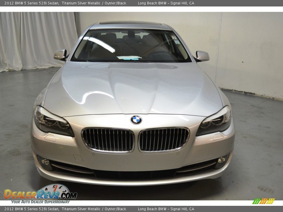 2012 BMW 5 Series 528i Sedan Titanium Silver Metallic / Oyster/Black Photo #4