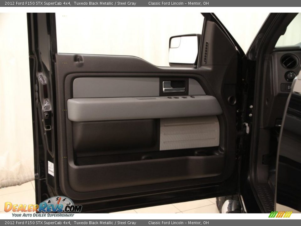 2012 Ford F150 STX SuperCab 4x4 Tuxedo Black Metallic / Steel Gray Photo #4