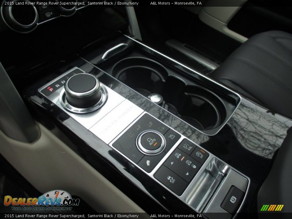 Controls of 2015 Land Rover Range Rover Supercharged Photo #16