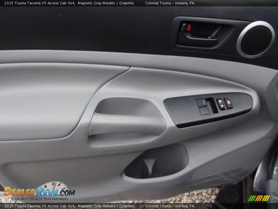 2015 Toyota Tacoma V6 Access Cab 4x4 Magnetic Gray Metallic / Graphite Photo #8