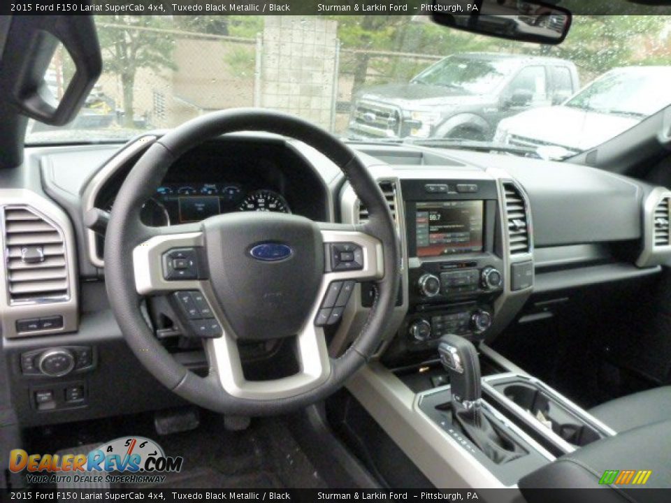 2015 Ford F150 Lariat SuperCab 4x4 Tuxedo Black Metallic / Black Photo #10