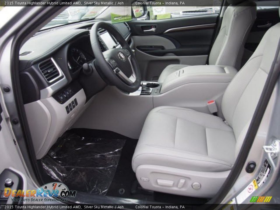 Ash Interior - 2015 Toyota Highlander Hybrid Limited AWD Photo #5