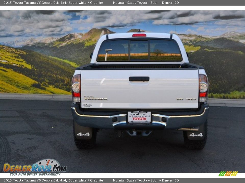 2015 Toyota Tacoma V6 Double Cab 4x4 Super White / Graphite Photo #5