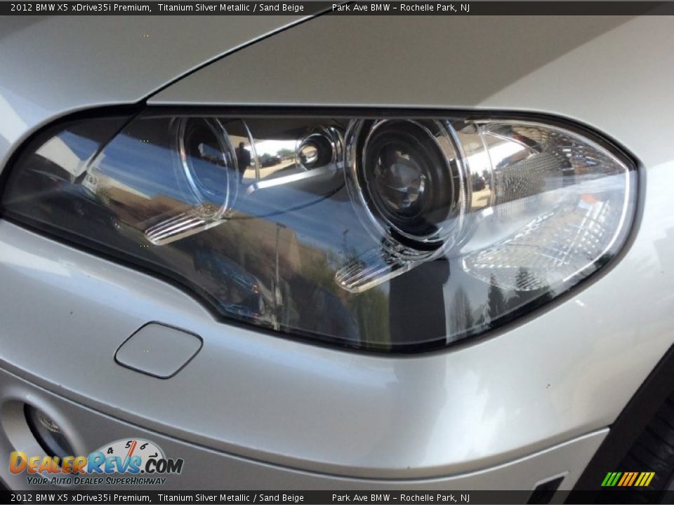 2012 BMW X5 xDrive35i Premium Titanium Silver Metallic / Sand Beige Photo #30