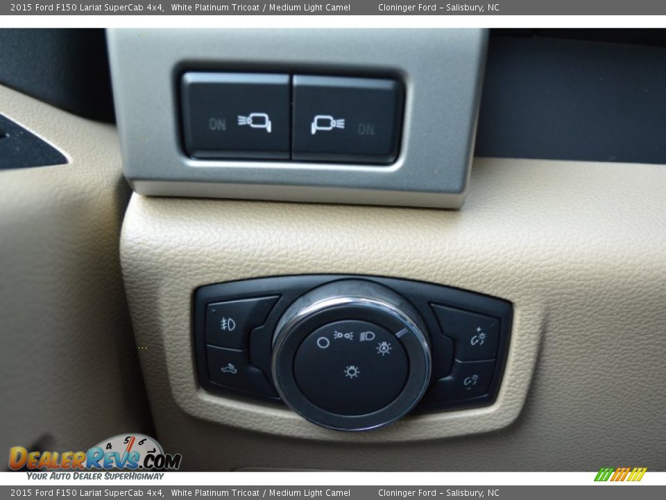 Controls of 2015 Ford F150 Lariat SuperCab 4x4 Photo #29