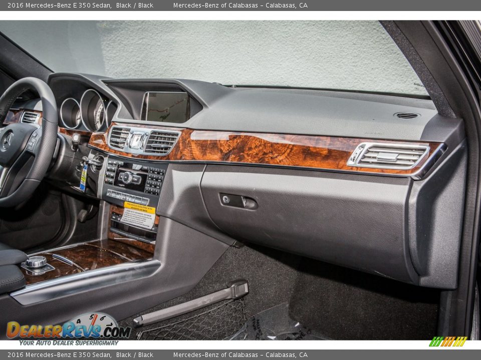 Dashboard of 2016 Mercedes-Benz E 350 Sedan Photo #8