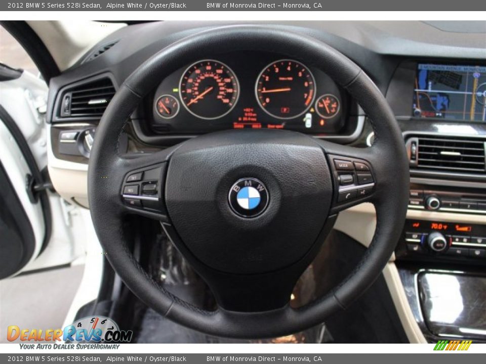 2012 BMW 5 Series 528i Sedan Alpine White / Oyster/Black Photo #25