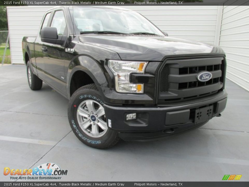 2015 Ford F150 XL SuperCab 4x4 Tuxedo Black Metallic / Medium Earth Gray Photo #2
