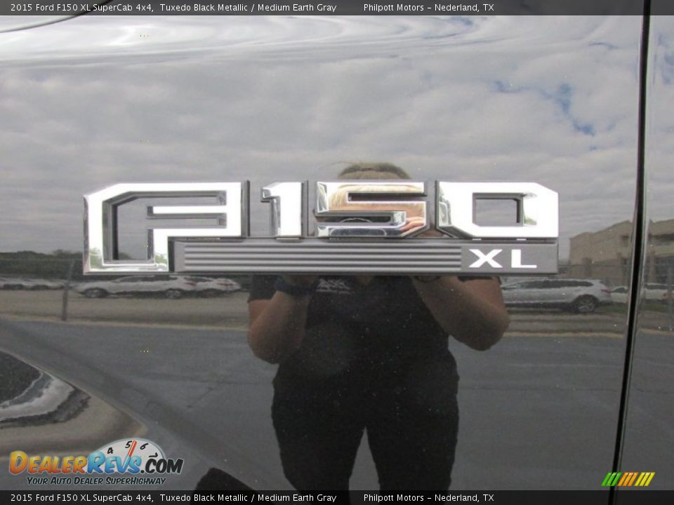 2015 Ford F150 XL SuperCab 4x4 Tuxedo Black Metallic / Medium Earth Gray Photo #13