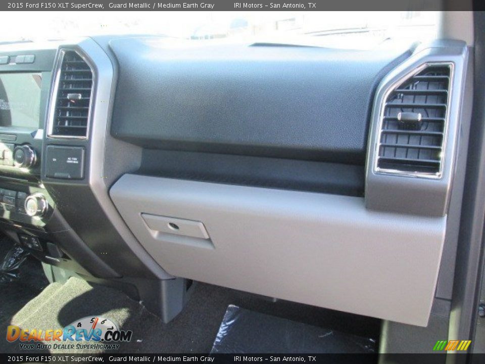 2015 Ford F150 XLT SuperCrew Guard Metallic / Medium Earth Gray Photo #31
